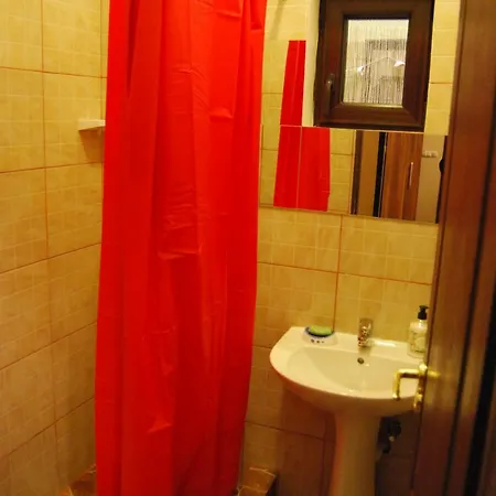 Motor House Unirii Guest house 3*