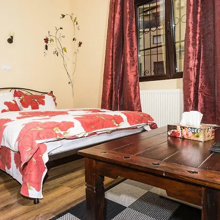 Motor House Unirii Guest house