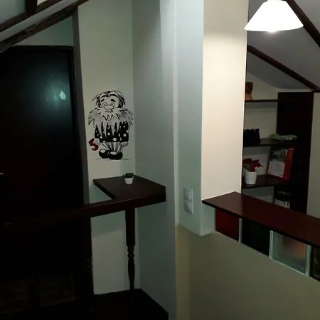 Motor House Unirii Гостьовий будинок Бухарест