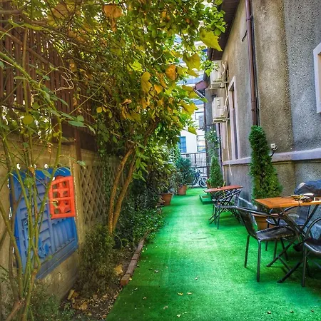 Motor House Unirii Бухарест