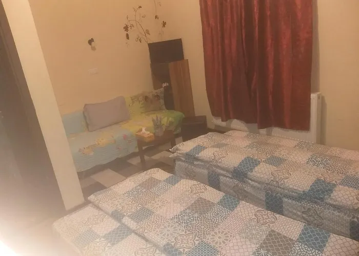 Motor House Unirii 게스트하우스 부쿠레슈티